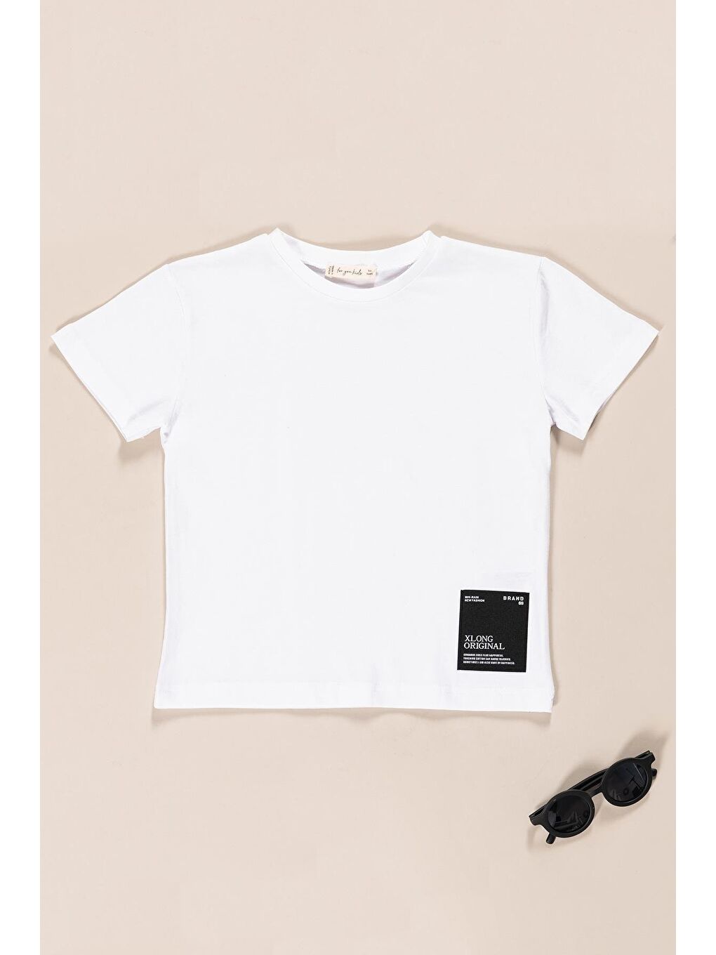 Geniş Etiket Detaylı Erkek Çocuk T-Shirt Şort Takım | Siyah Beyaz-1