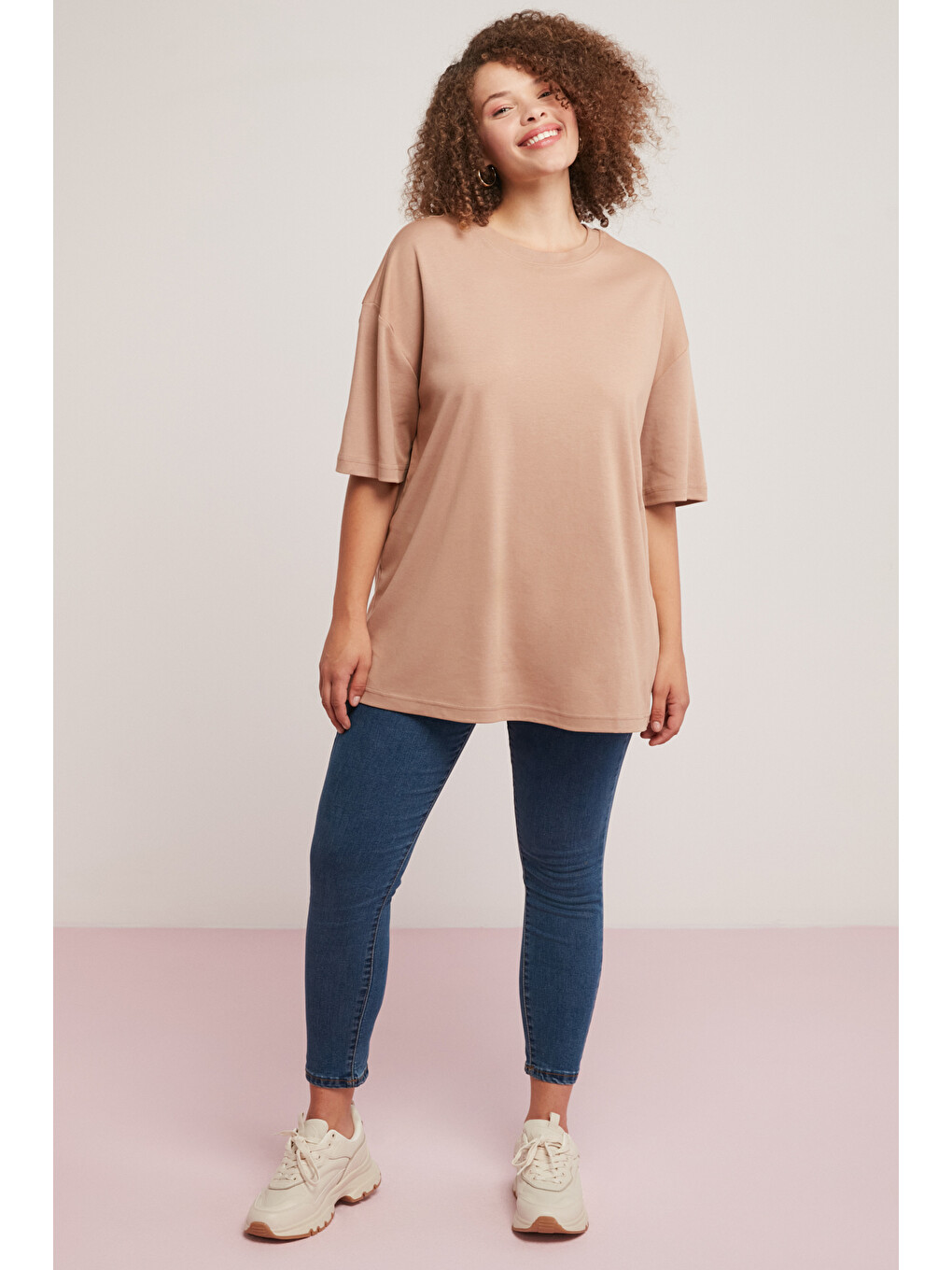 Vivian Kadın %100 Organik Pamuklu Oversize Fit Bisiklet Yaka Basic Kahverengi Büyük Beden T-shirt-2