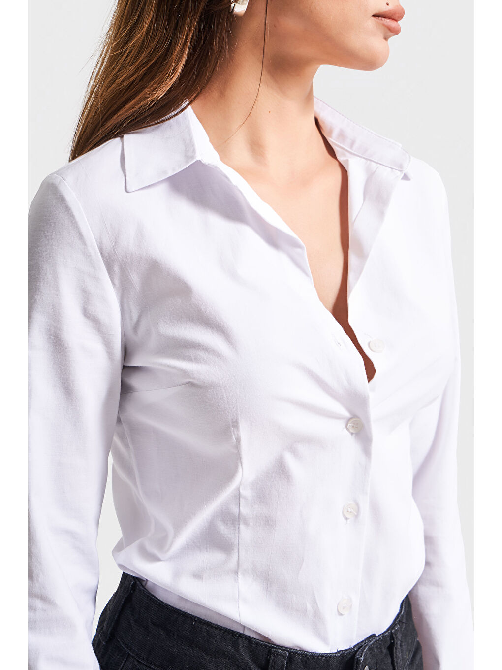 Kadın Beyaz Renk S5-2 Esnek Kumaş Slim Fit Belden Oturmalı %100 Pamuk Gömlek-1