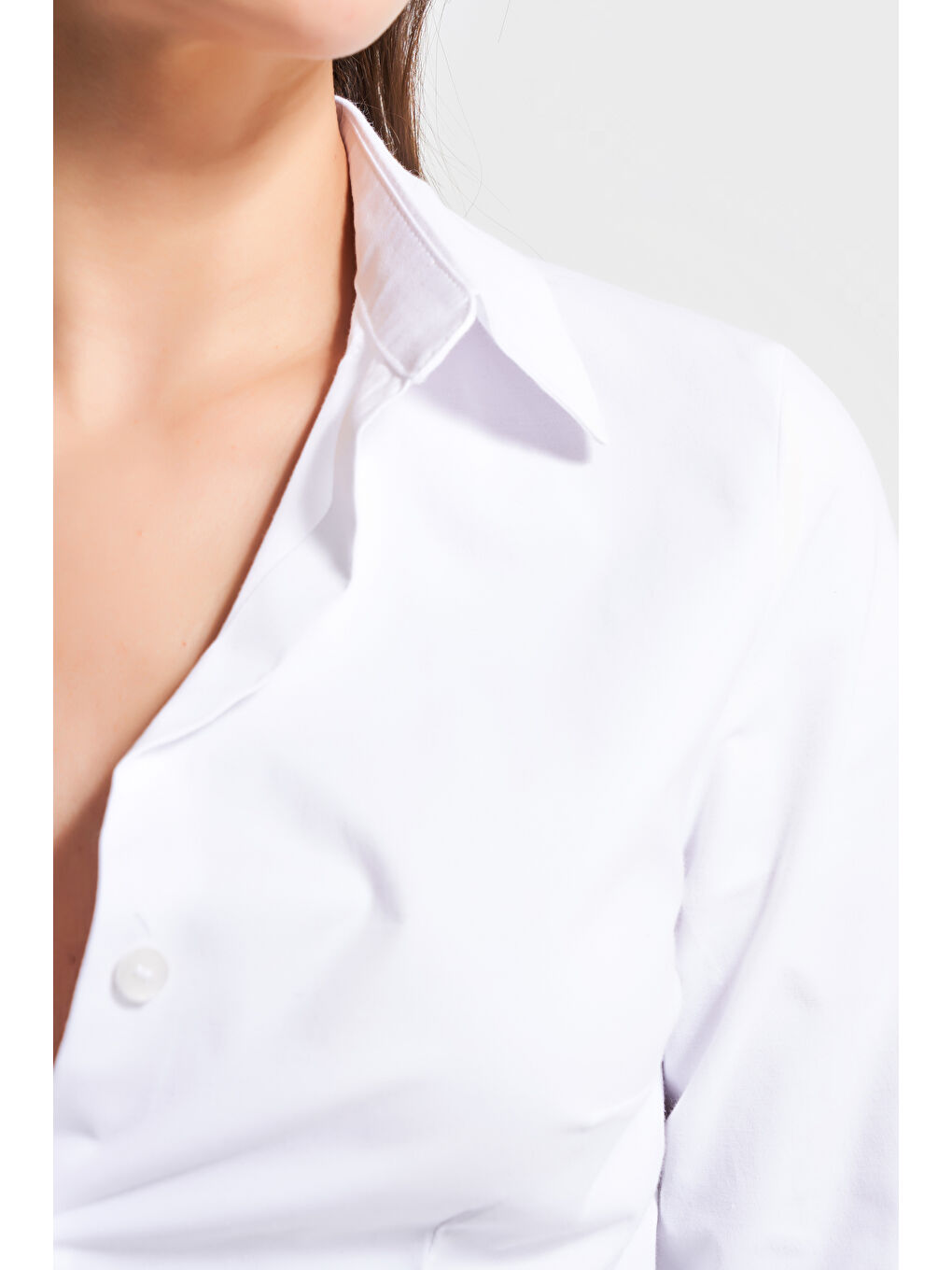 Kadın Beyaz Renk S5-2 Esnek Kumaş Slim Fit Belden Oturmalı %100 Pamuk Gömlek-2