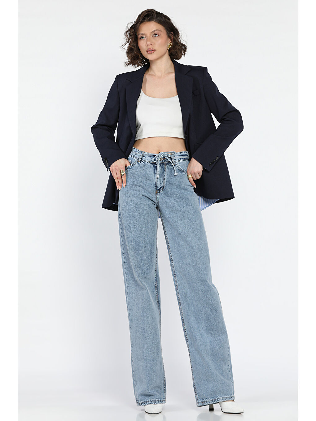 Mavi Bel Bağlamalı Bol Paça Kadın Jean Pantolon-1