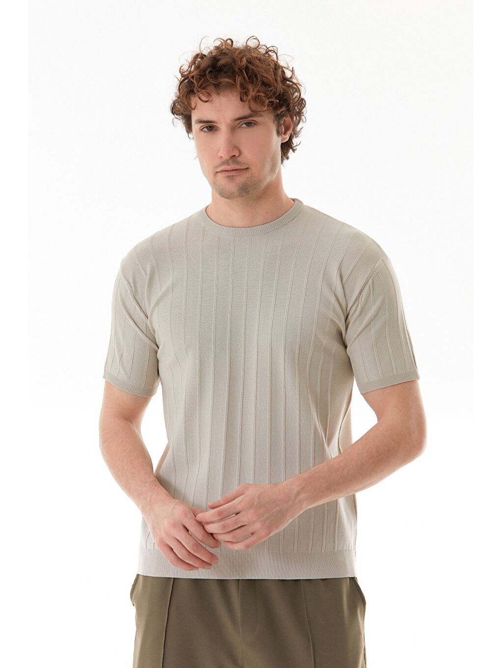 Bej Şeritli Bisiklet Yaka Triko Tişört