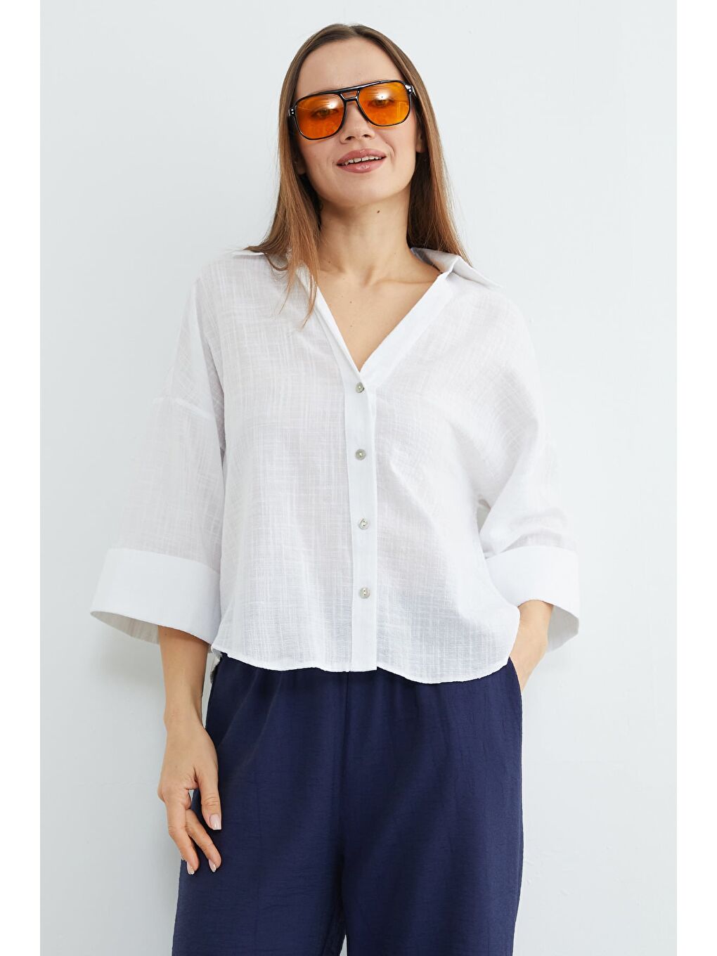 Beyaz Keten Görünümlü Kapri Kol Gömlek-3