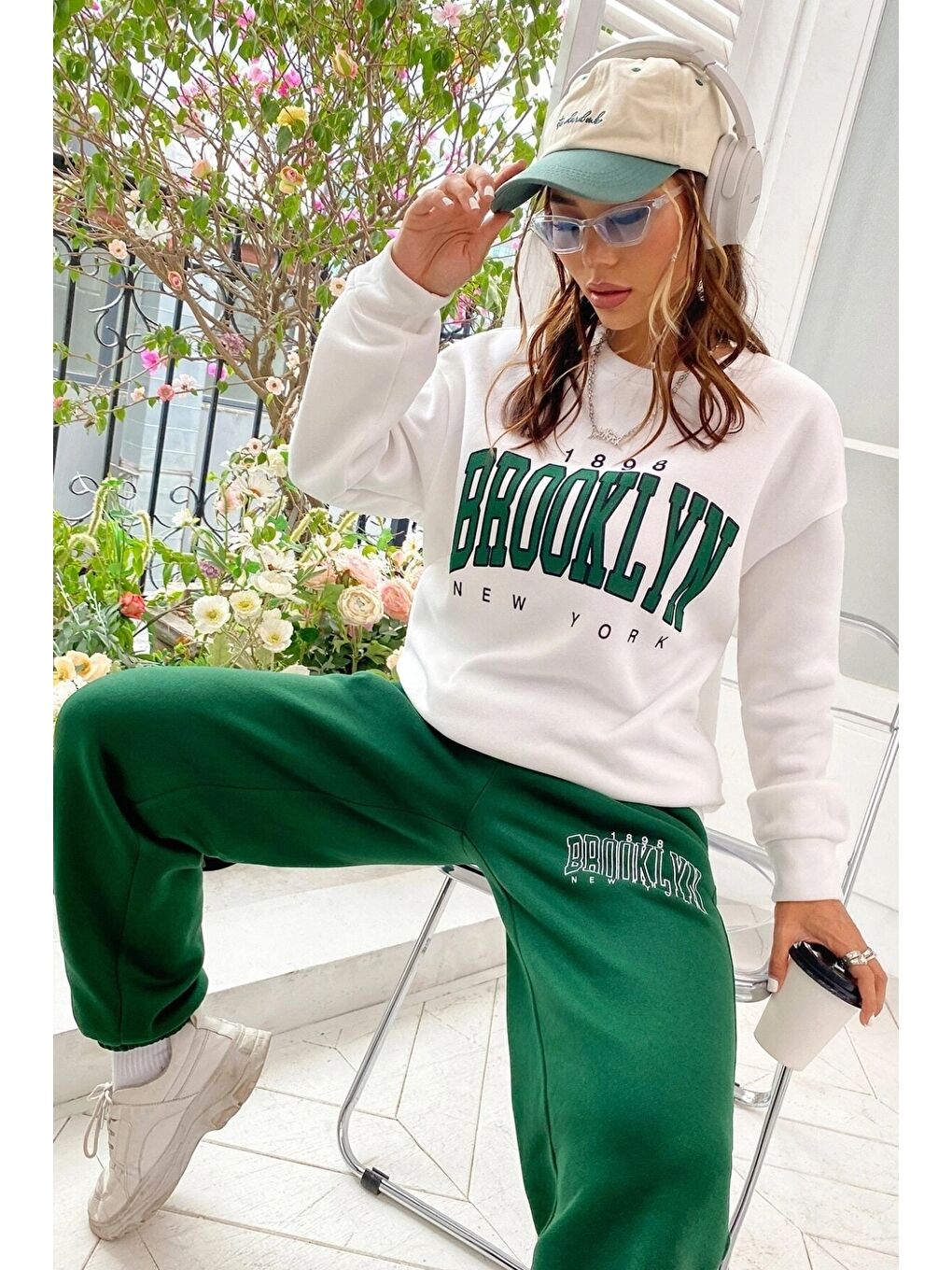 Unisex Yeşil Beyaz Bisiklet Yaka Brooklyn Baskılı Alt-Üst Eşofman Takımı-5