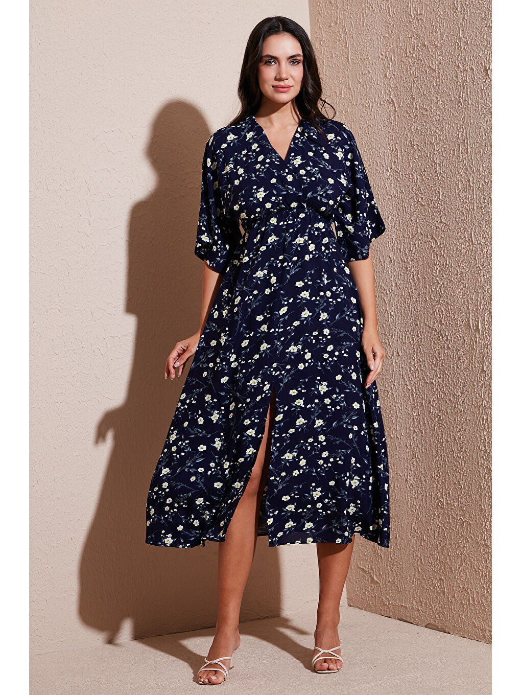 Lacivert Regular Fit V Yaka Desenli Midi Boy Kadın Elbise 67810573-3