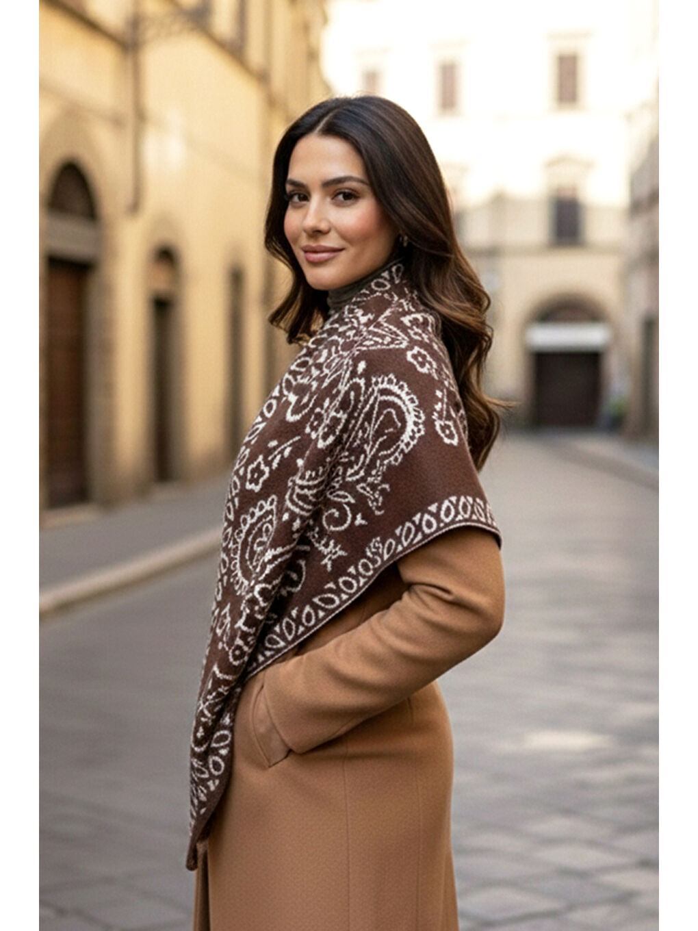 Kaşmir Örgü Desenli Üçgen Omuz Şalı 70X155 cm 1301 Kahverengi-1