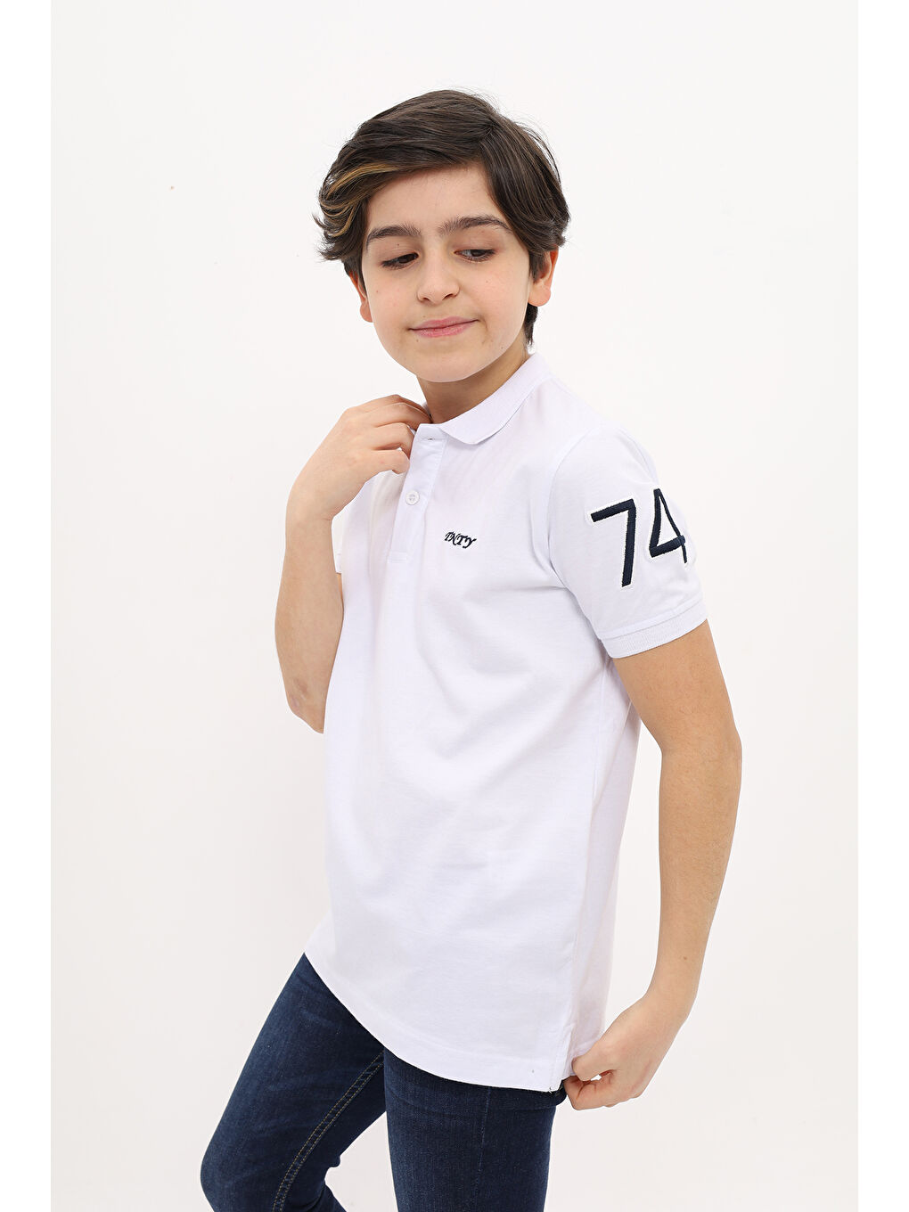 Beyaz Erkek Çocuk Nakışlı Tişört-1