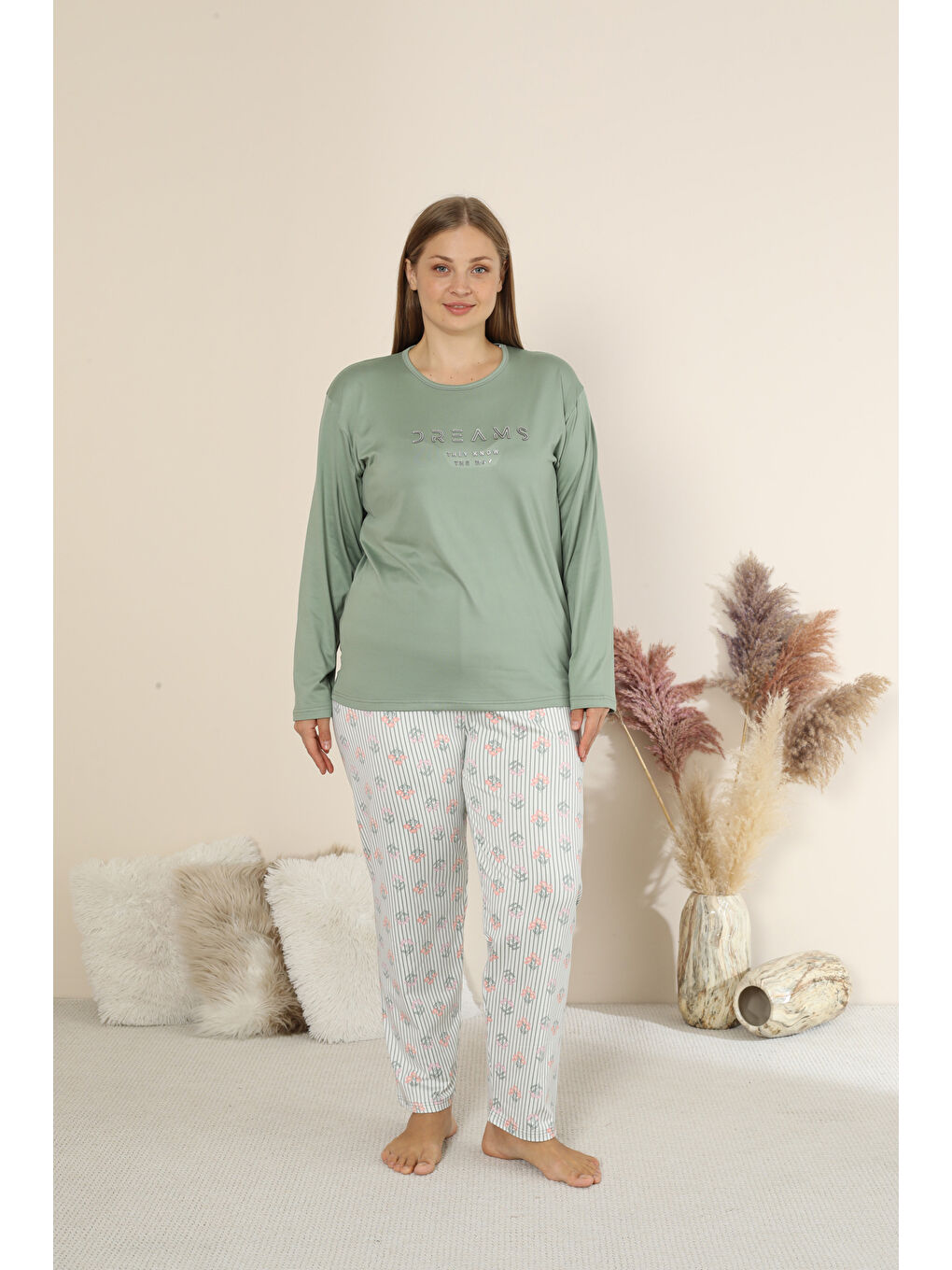 Yeşil Sandy Soft Termal Kumaş Büyük Beden Kışlık Kadın Pijama Takımı 8050