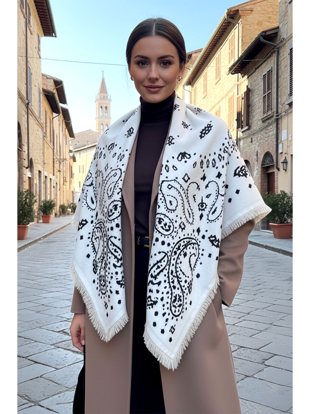 Kaşmir Örgü Desenli Kare Omuz Şalı 108x108 cm 1300 Ekru