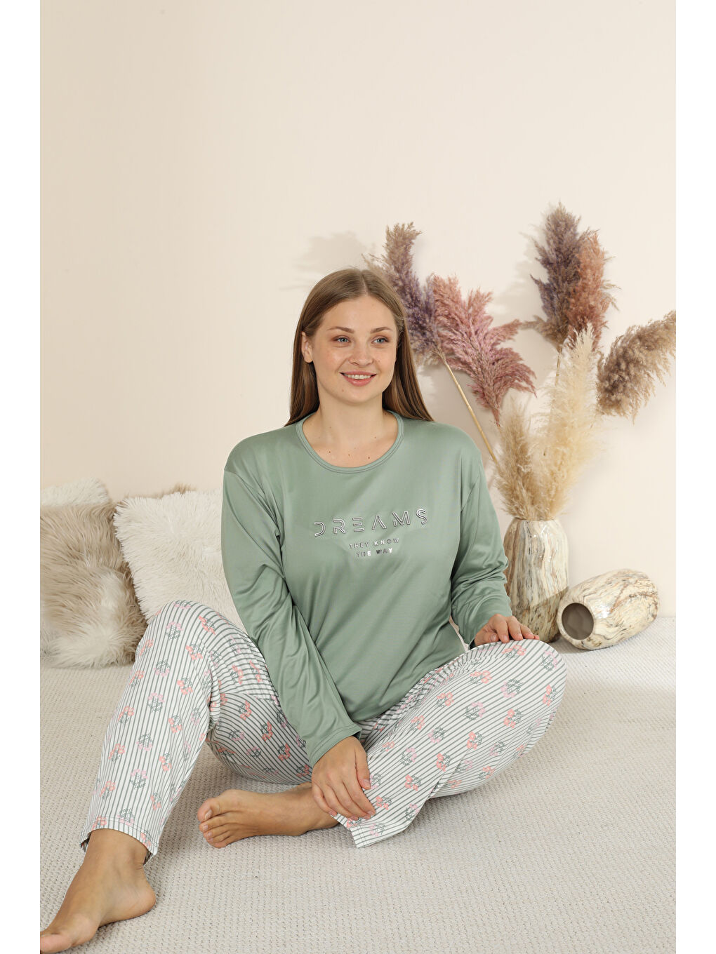 Yeşil Sandy Soft Termal Kumaş Büyük Beden Kışlık Kadın Pijama Takımı 8050-2