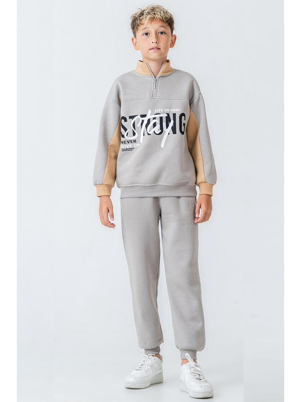 Gri Erkek Çocuk Brooklyn Stay Strong Baskılı 3 İplik Kalın Kışlık Eşofman Takımı Ak4225