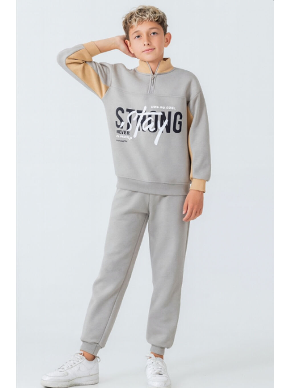 Gri Erkek Çocuk Brooklyn Stay Strong Baskılı 3 İplik Kalın Kışlık Eşofman Takımı Ak4225-1