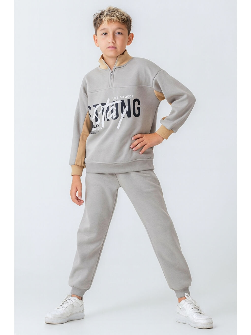 Gri Erkek Çocuk Brooklyn Stay Strong Baskılı 3 İplik Kalın Kışlık Eşofman Takımı Ak4225-2
