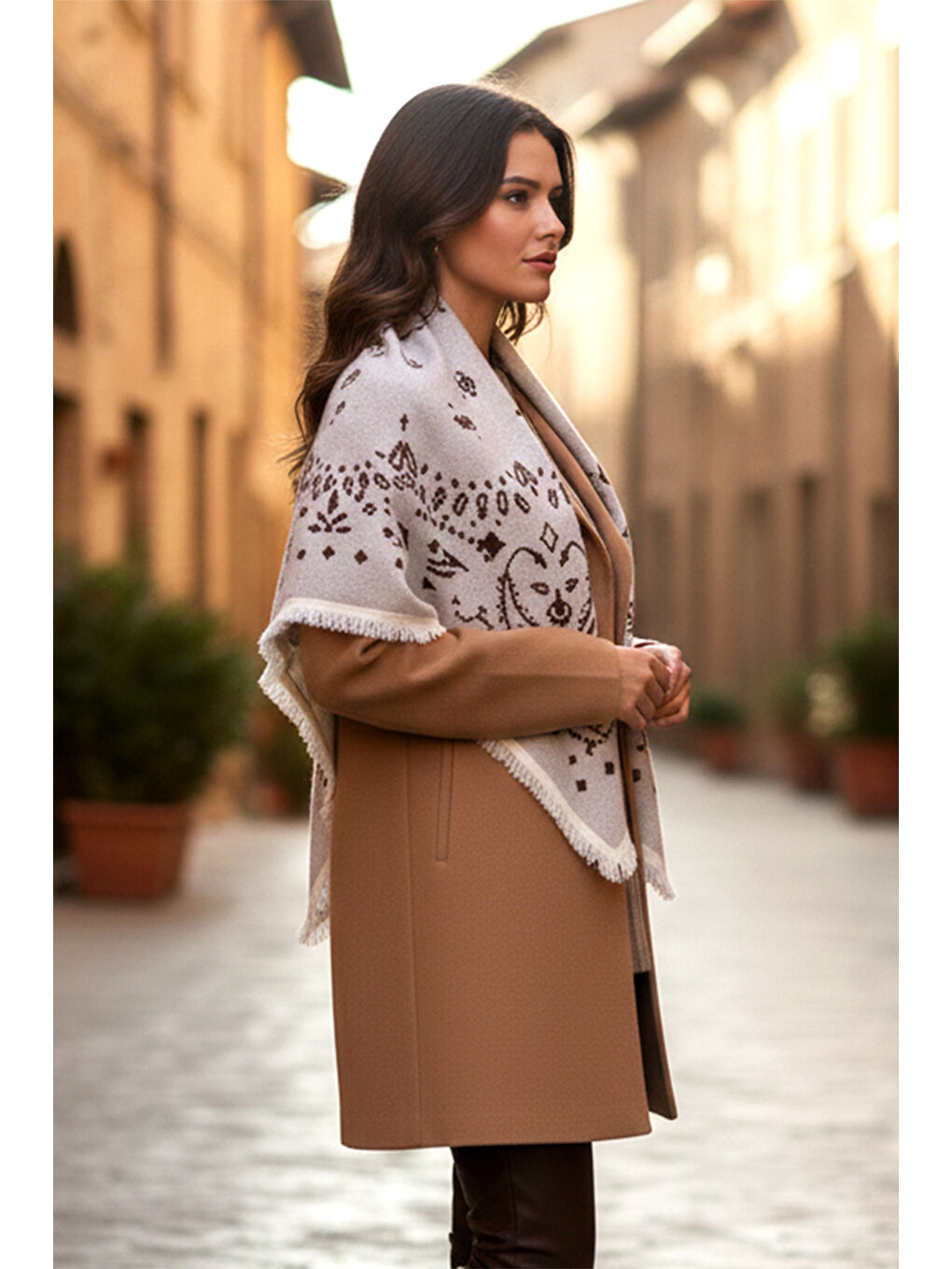 Lila Kaşmir Örgü Desenli Kare Omuz Şalı 108x108 cm 1300 Ekru01-1