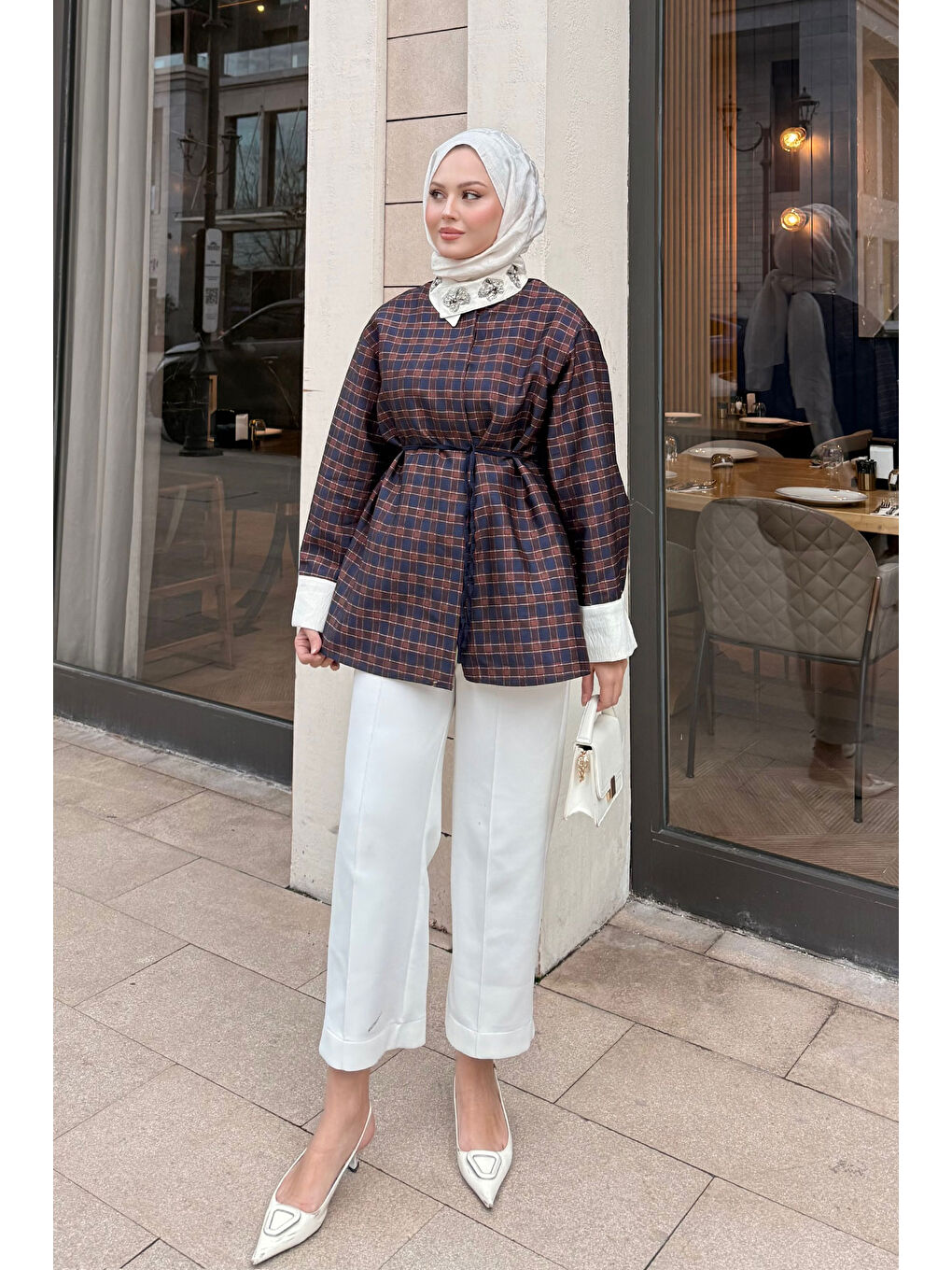 Kadın Gizli Düğmeli Bel Bağlamalı Gömlek Lacivert-4