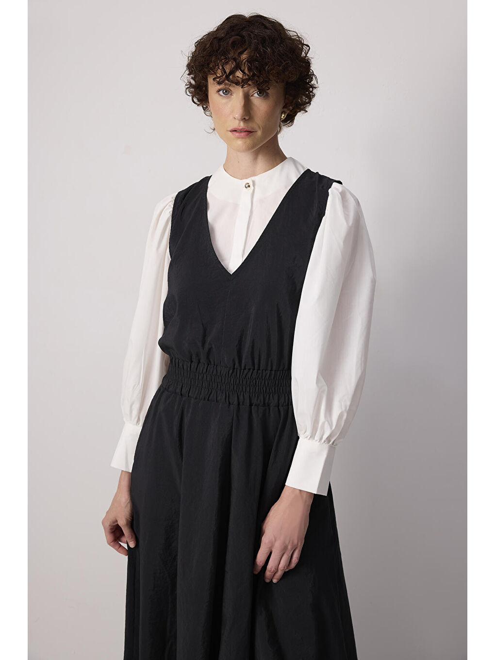 Siyah Beli Lastikli Kupra Elbise-1