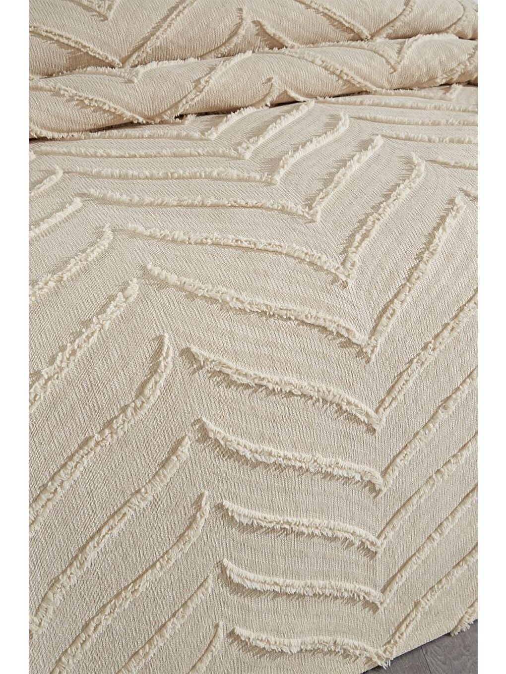 Sementina 3 Parça Çift Kişilik Pike Takımı Bej-2