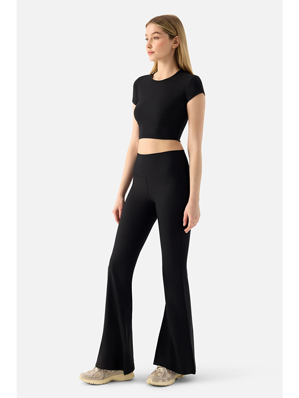 Melina Yüksek Bel İspanyol Paça Siyah Spor Tayt-1