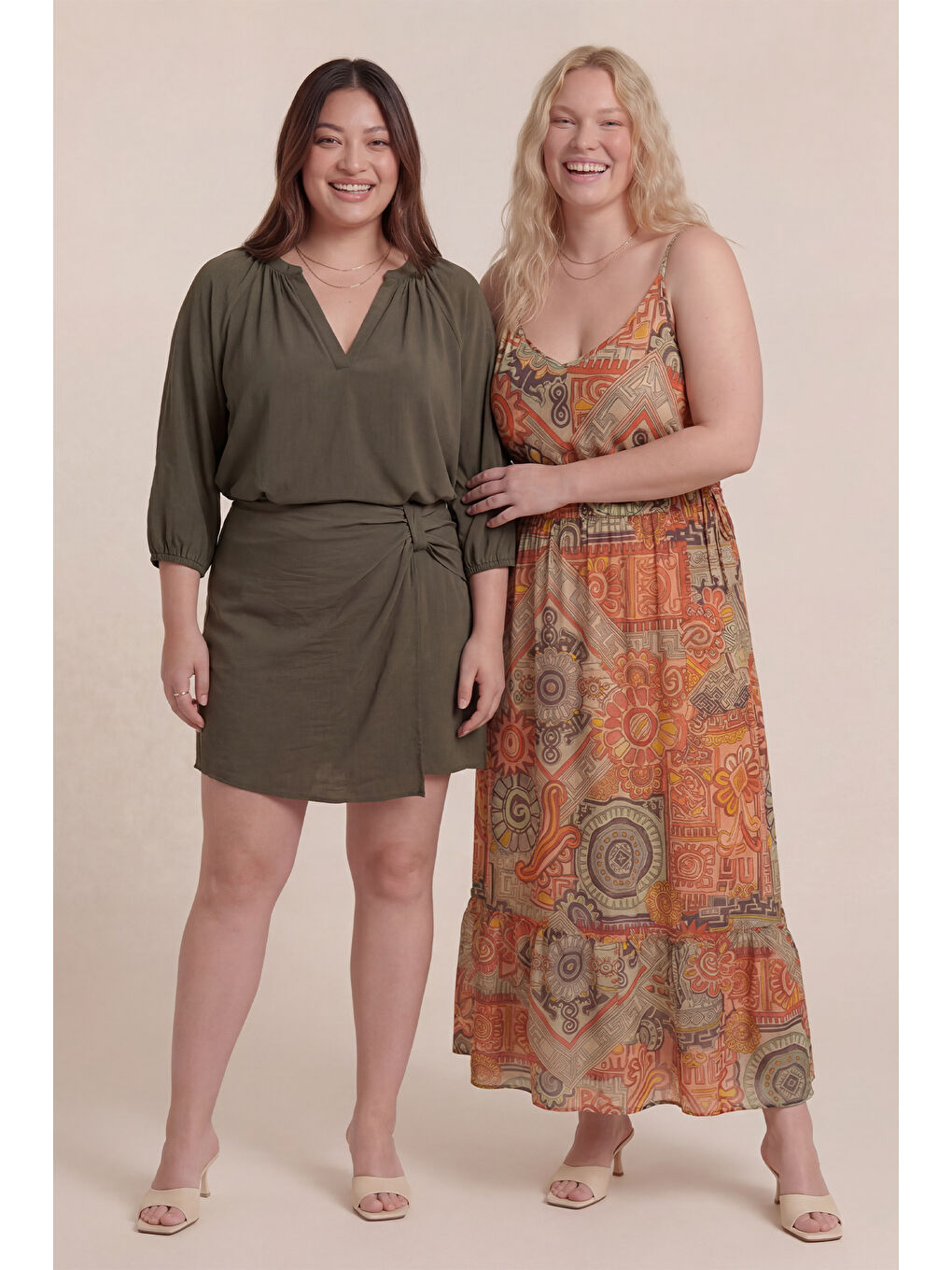 Haki V Yaka Büzgü Detaylı Örme Bluz-1