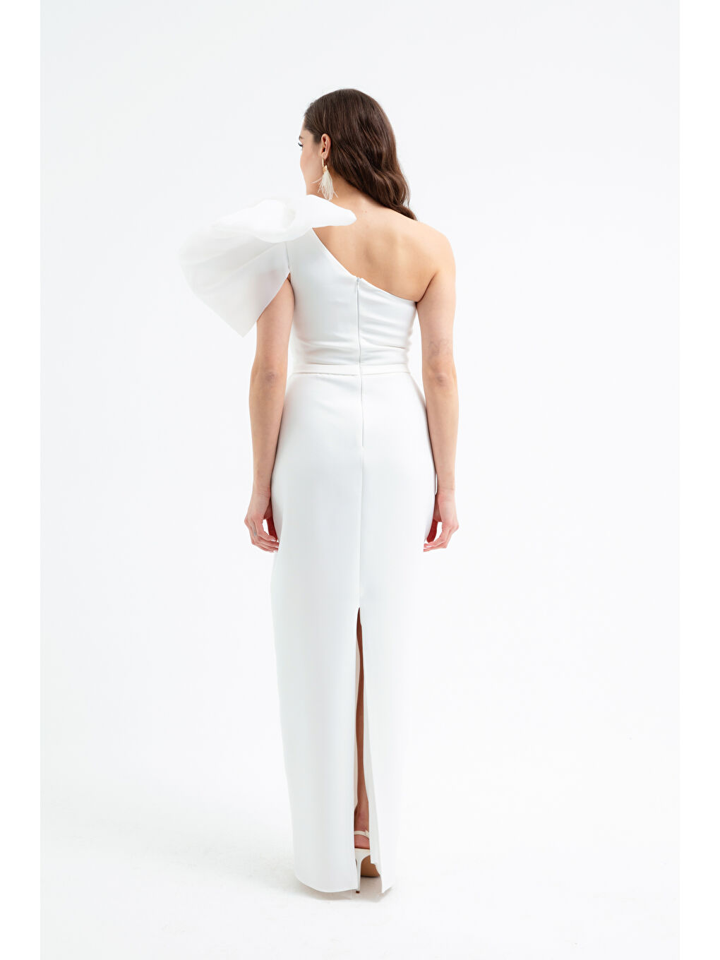 Kadın Beyaz Tek Omuz Detaylı Söz Nişan Nikah Abiye Elbise-4