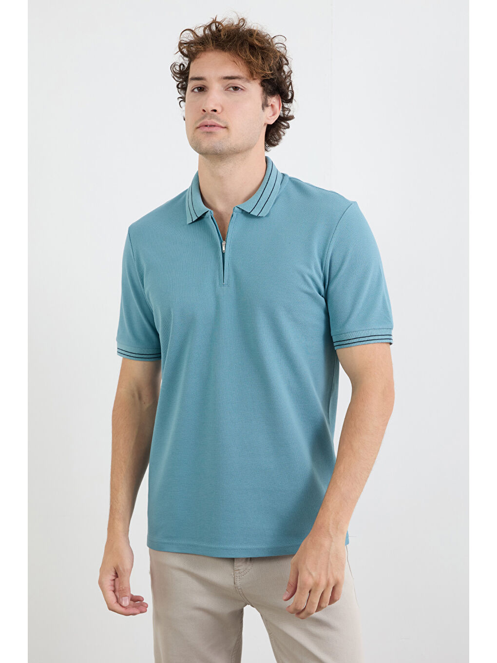 Mavi Çizgili Yarım Fermuarlı Polo Yaka Tişört-2