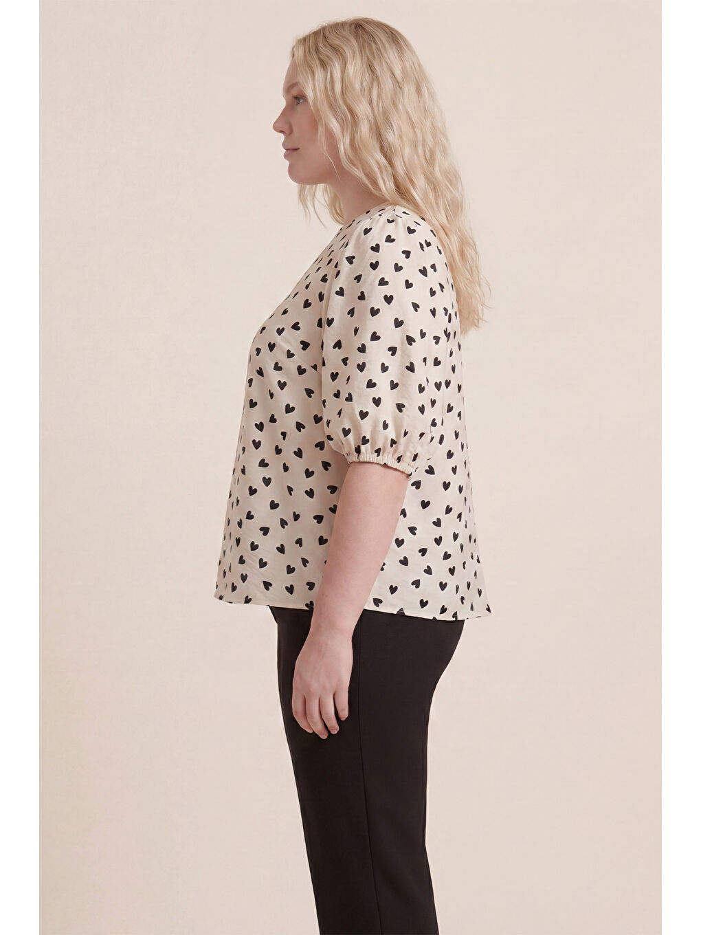 Beyaz Bisiklet Yaka Desenli Balon Kol Bluz-2