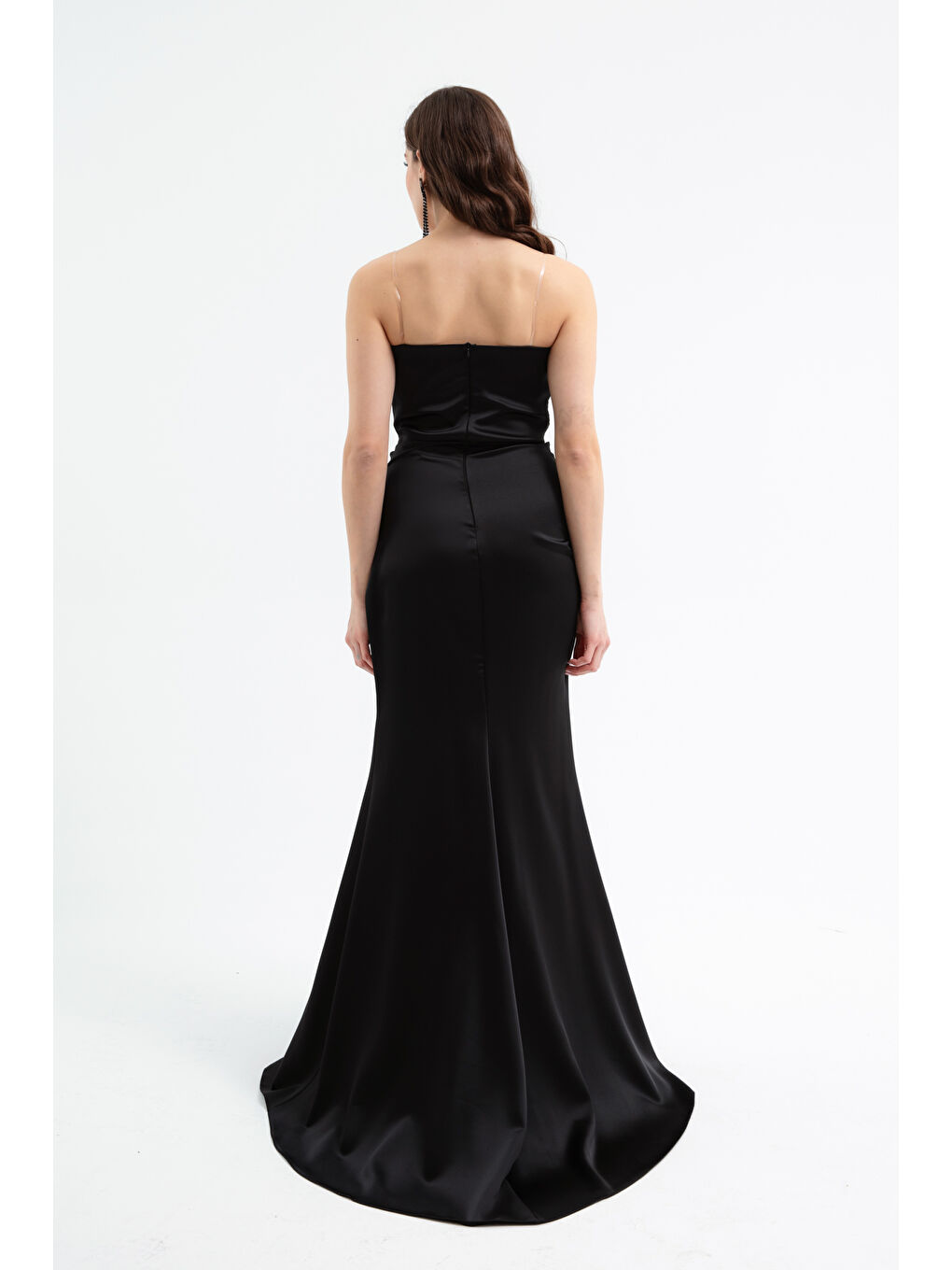 Kadın Siyah Straplez Yaka Saten Uzun Abiye Elbise-4