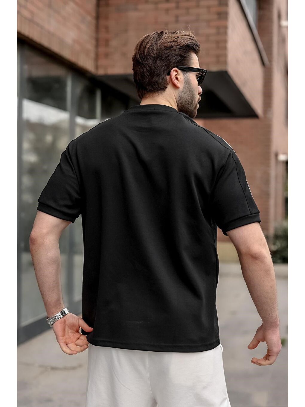 Siyah Modern Kesim Erkek Tişört E7182-3