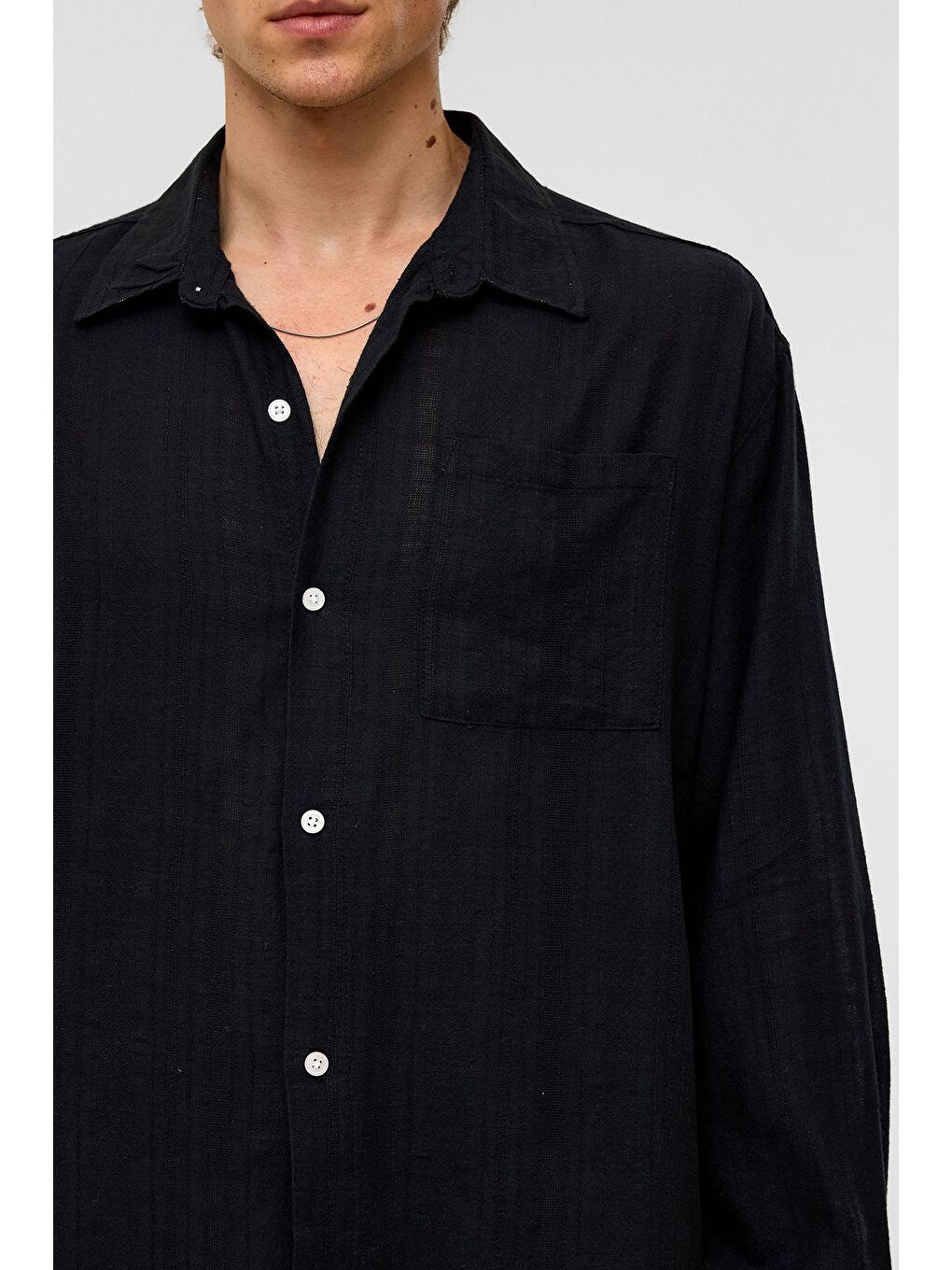 Oversize Çizgili Uzun Kollu Keten Gömlek Siyah-3