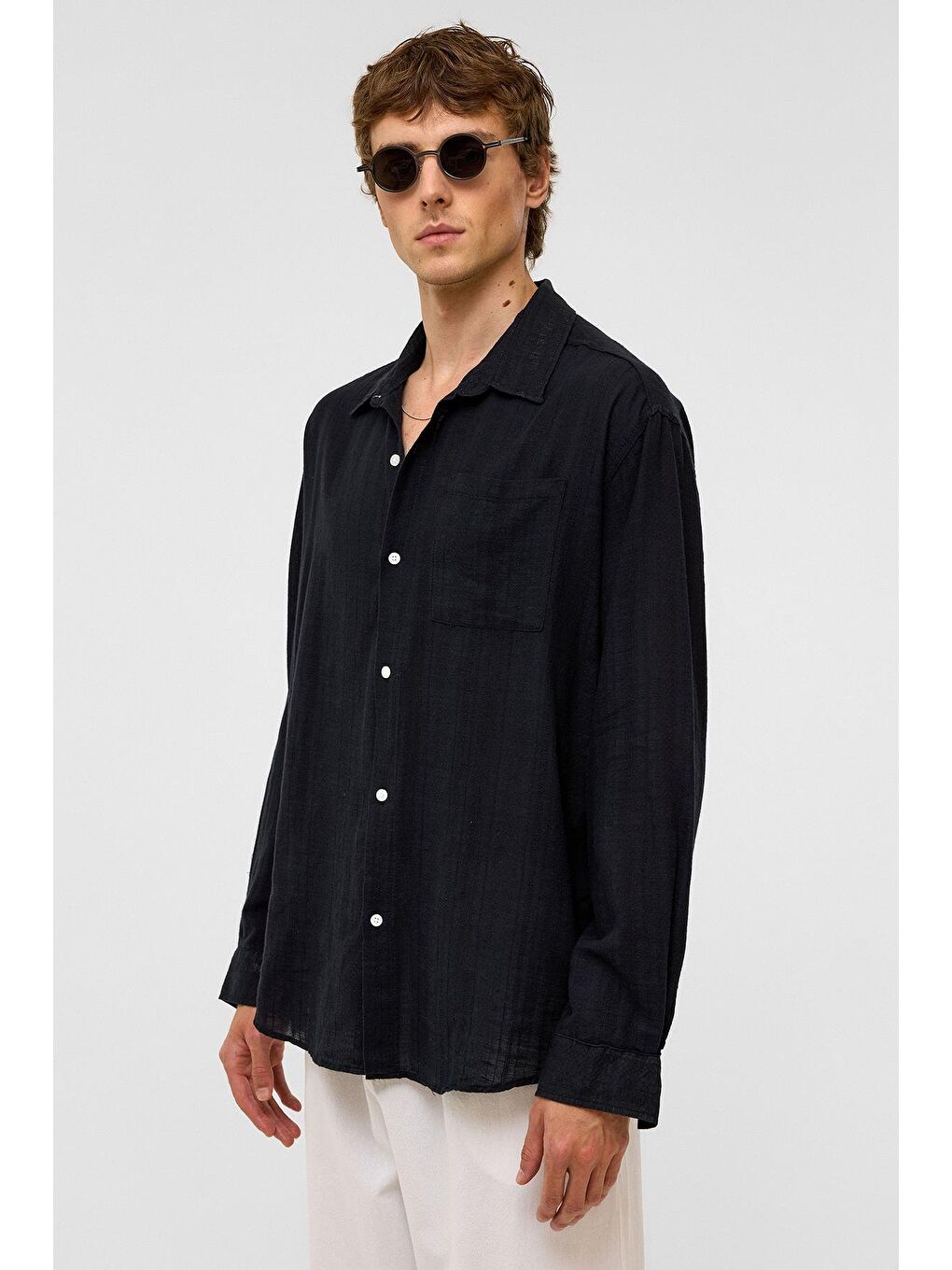 Oversize Çizgili Uzun Kollu Keten Gömlek Siyah-5