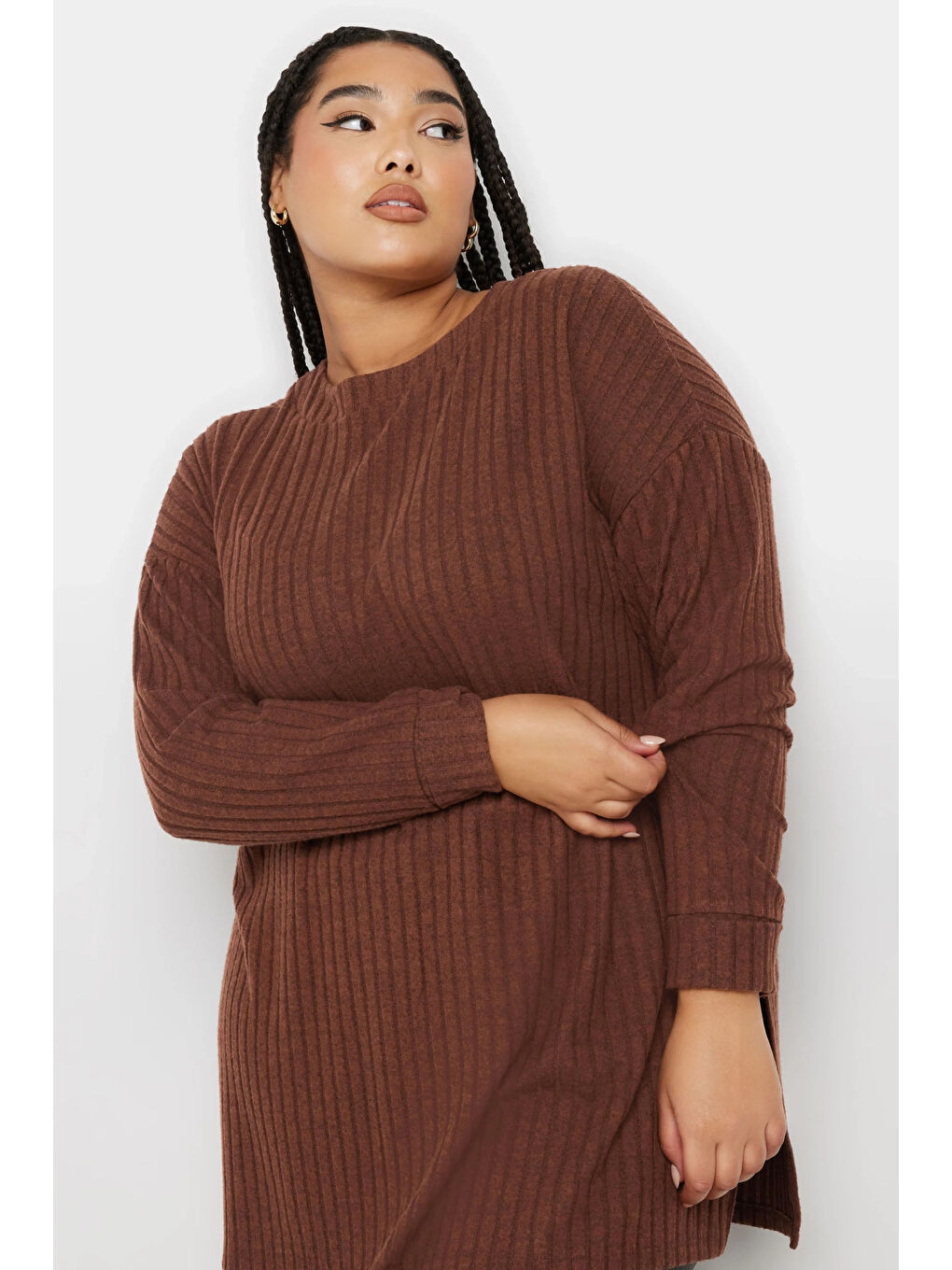 Kahverengi Büyük Beden Bisiklet Yaka Uzun Kollu Fitilli Yırtmaçlı Kazak 322189