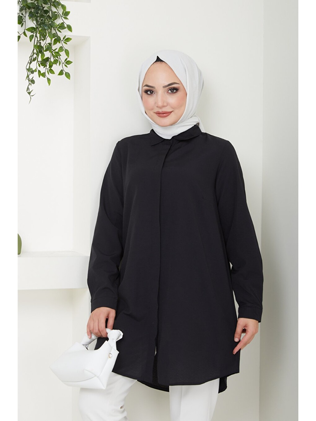 Kadın Uzun Basic Siyah Polo Yaka Tesettür Gömlek Elbise-5