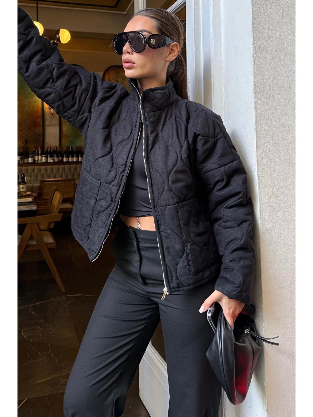 Siyah Dik Yaka Kapitone Kadın Mont Mg2568-1