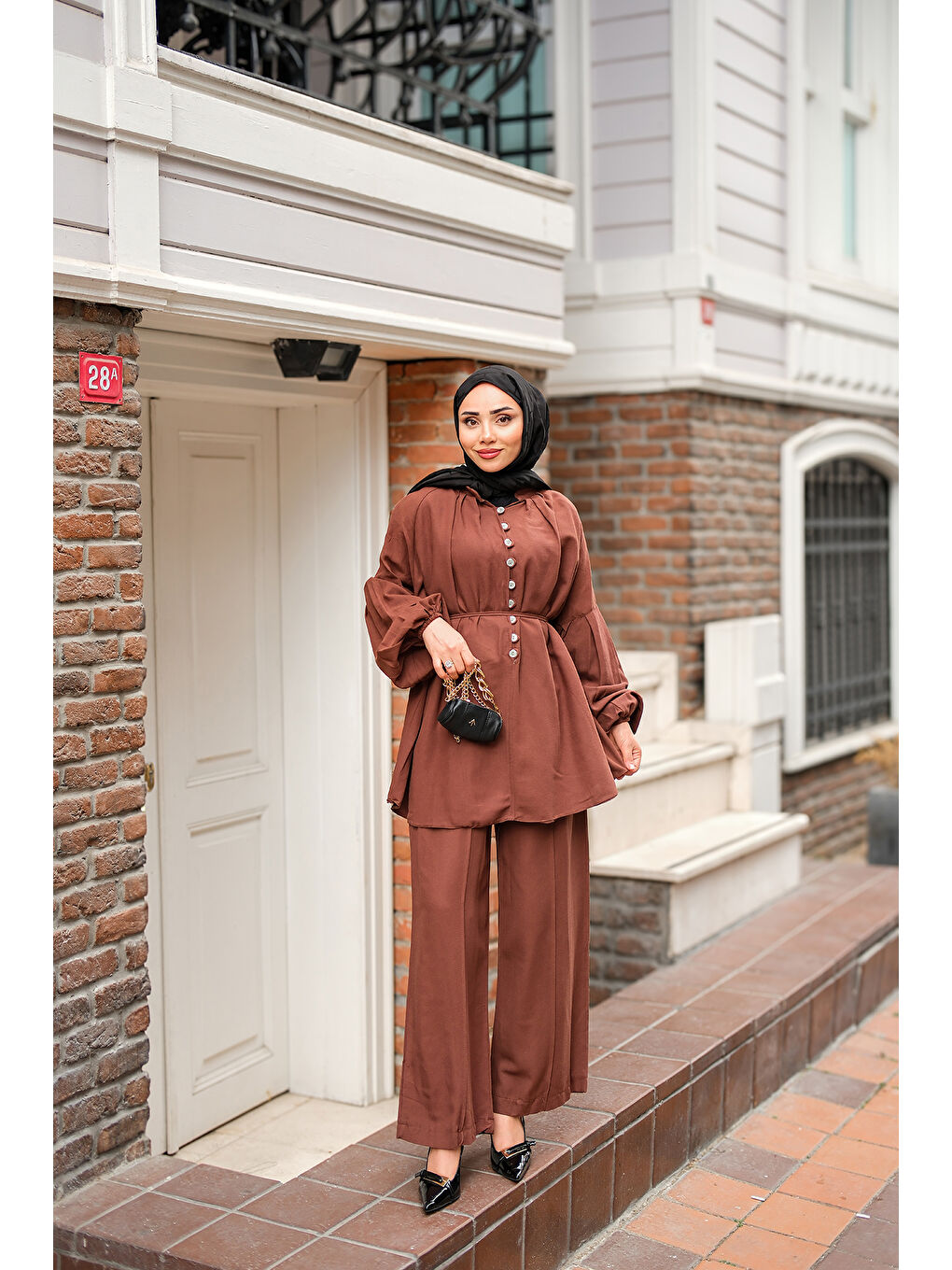 Kadın Önü Düğme Detaylı İkili Takım Kahverengi-1