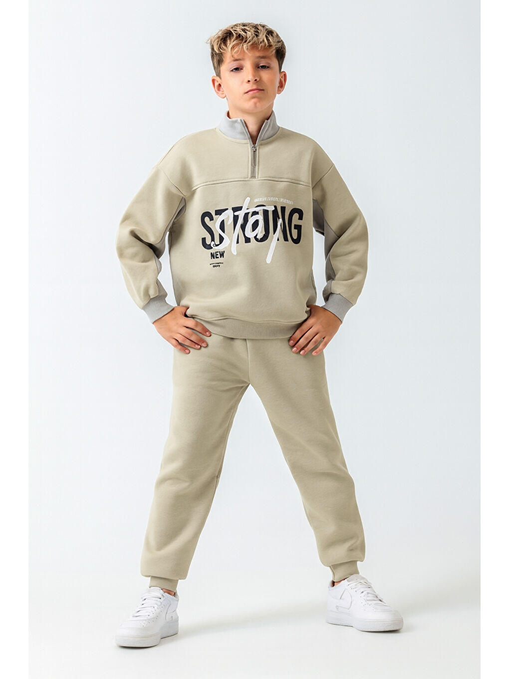 Yeşil Erkek Çocuk Brooklyn Stay Strong Baskılı 3 İplik Kalın Kışlık Eşofman Takımı Ak4225-2