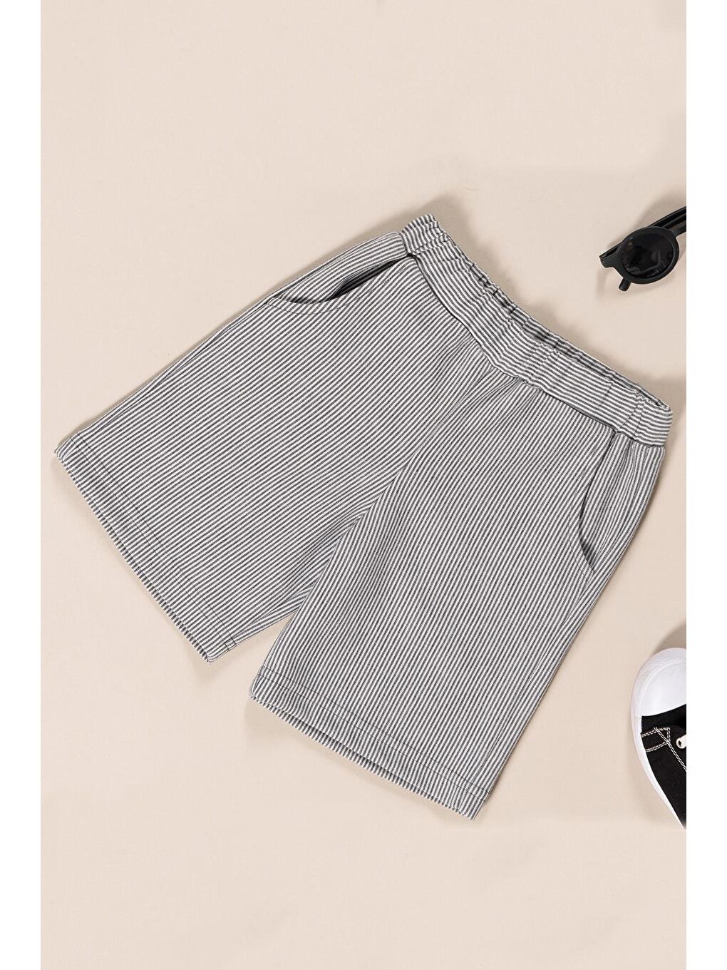 Gri Geniş Etiket Detaylı Erkek Çocuk T-Shirt Şort Takım | Antrasit-2