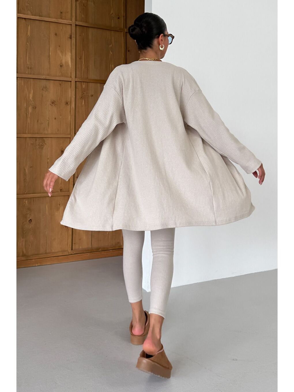 Kadın Bej Askılı Atlet Tayt Hırkalı Alt-Üst Taytlı İnterlok Takım-1