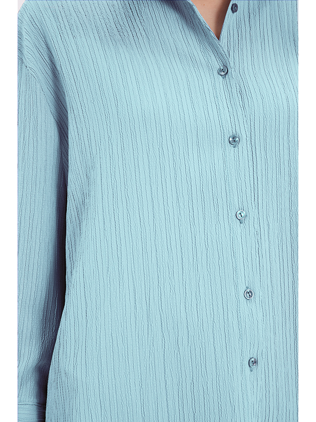 Kadın Oversize Geniş Kesim Bürümcük Pens Detaylı Uzun Kollu Dokulu Turkuaz Gömlek-3