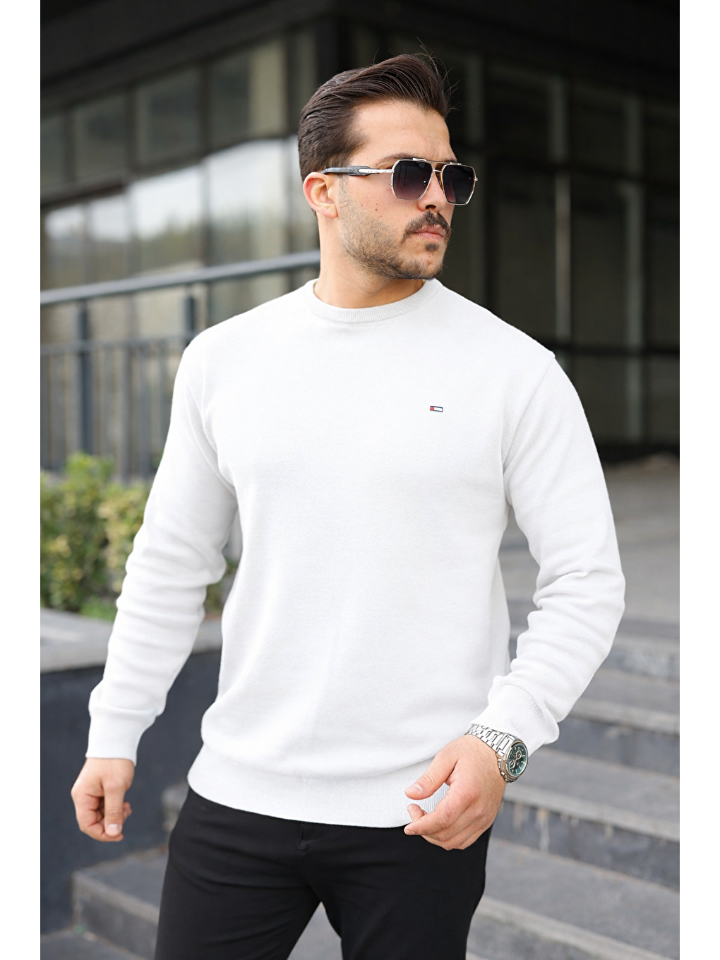 Beyaz Sıfır Yaka Triko Kazak-1