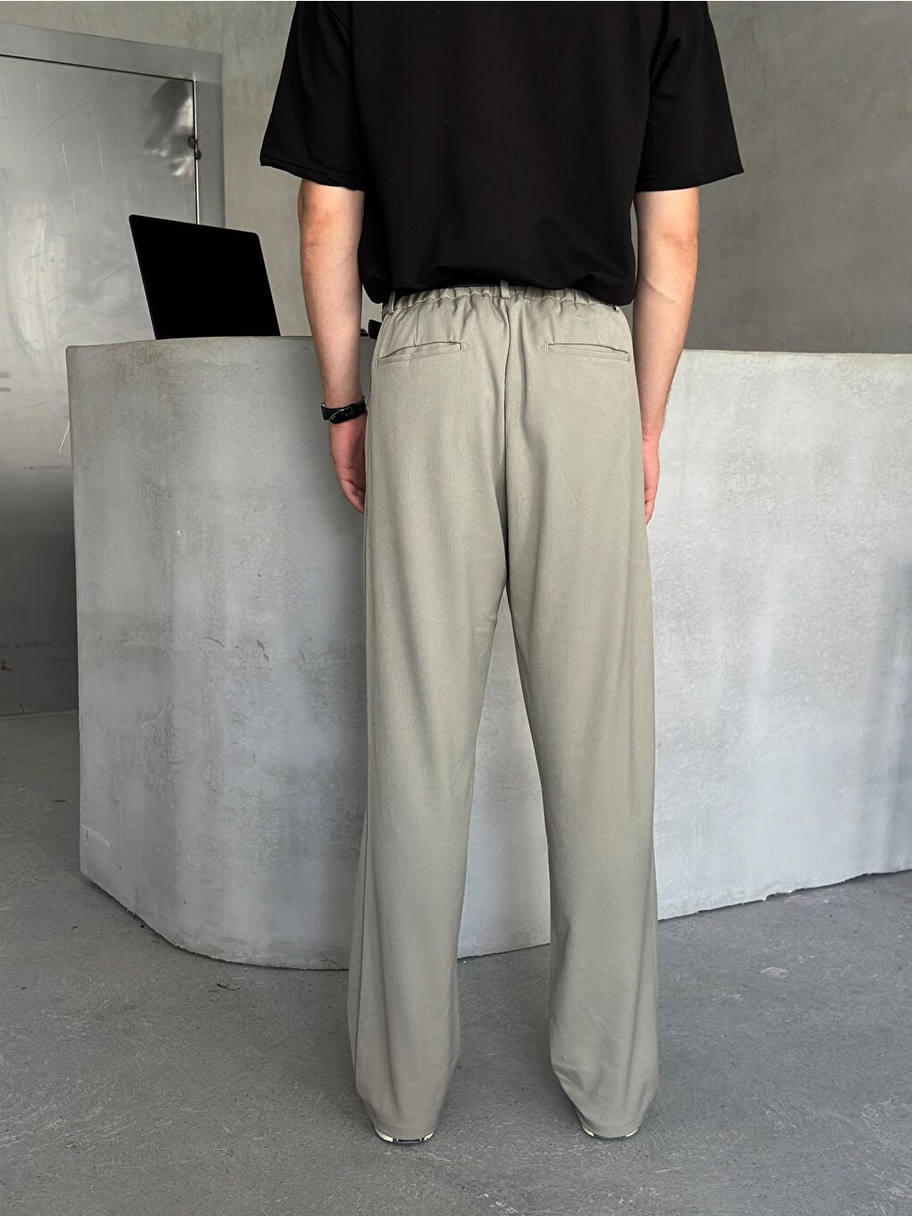 Haki Erkek Pileli Baggy Kalıp Kumaş Pantolon-4