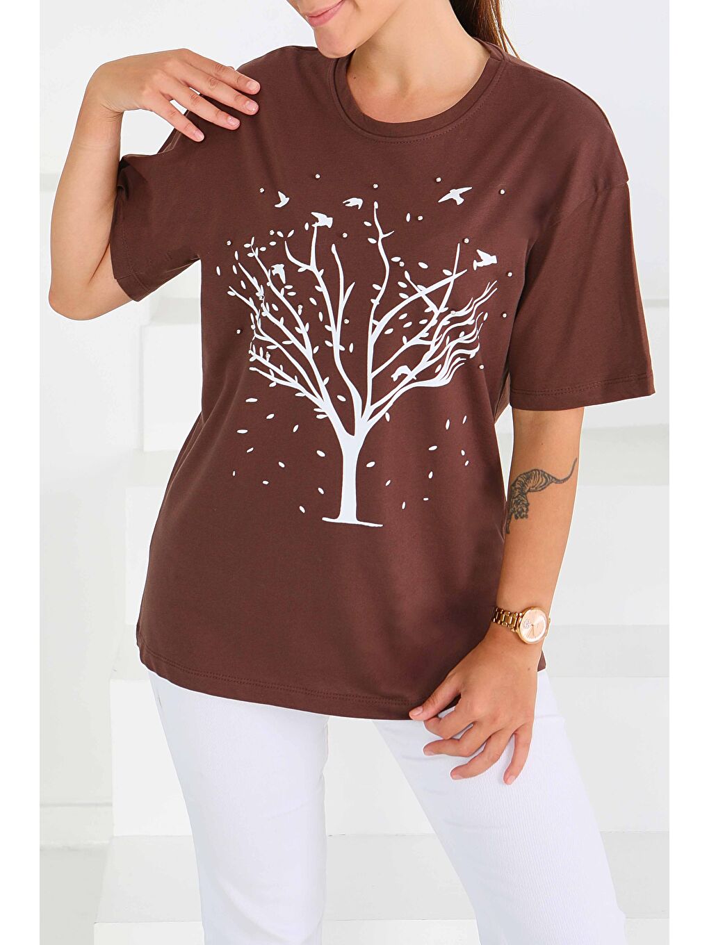 Kahverengi Baskılı Taşlı T-Şhirt Kahve - 27375