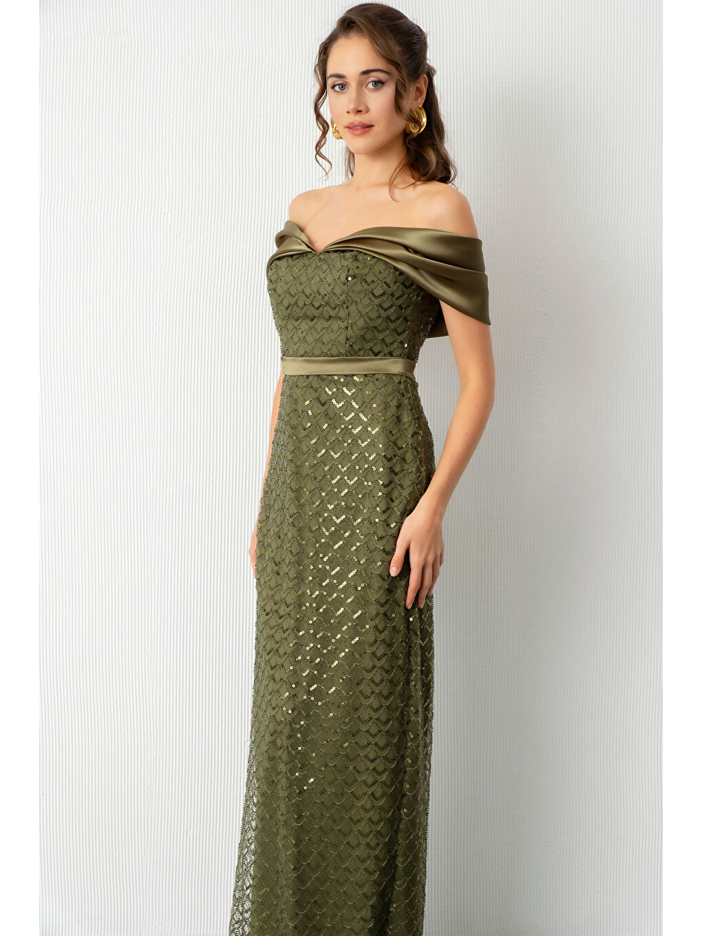 Kadın Haki Yaka Organze Detay Pul Payetli Uzun Abiye Elibse-2