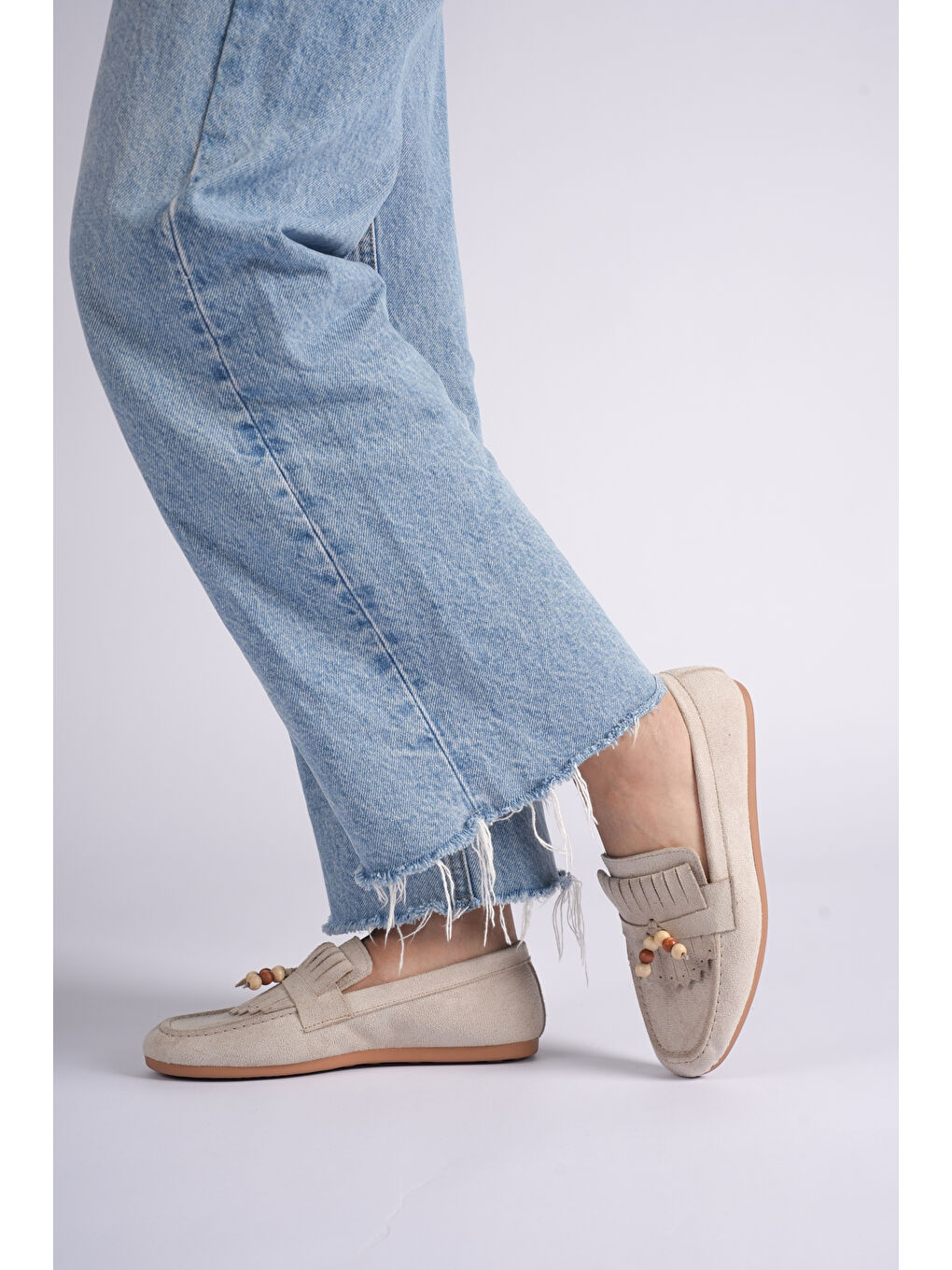 Kadın Bej Rahat Kalıp Günlük Tokalı Babet-3