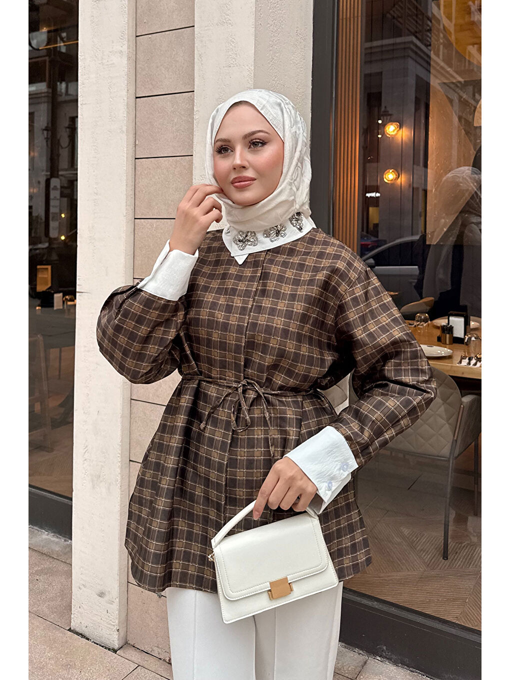 Kadın Gizli Düğmeli Bel Bağlamalı Gömlek Yağ Yeşil