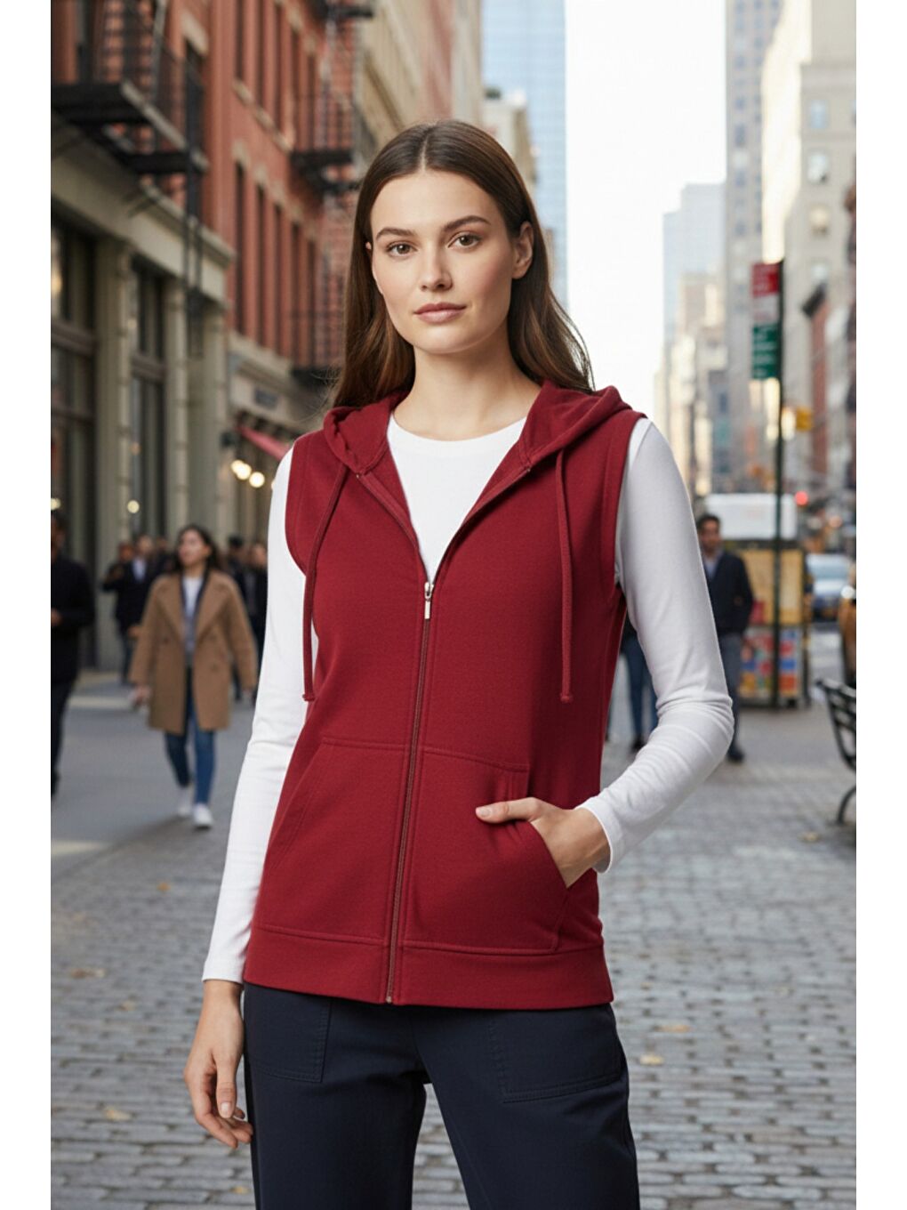 Kırmızı Kadın Sıfır Kol Kapüşonlu Hırka ve Uzun Kollu Tişört Takımı-4