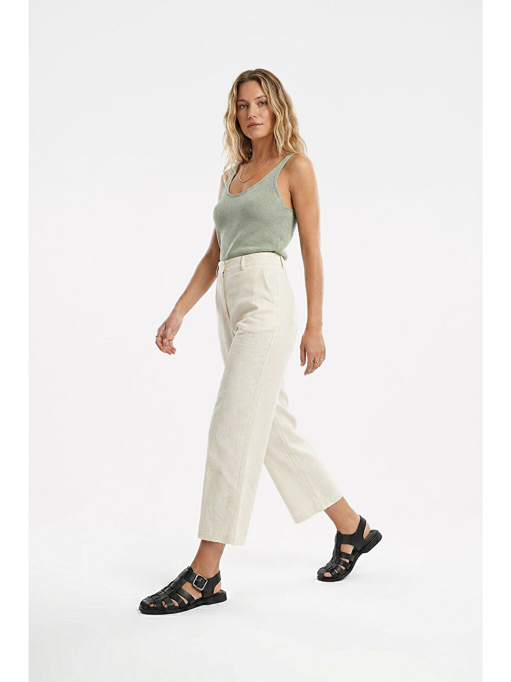 Siyah Kadın SİYAH Tokalı Bantlı Burnu Kapalı Hakiki Deri Sandalet-2