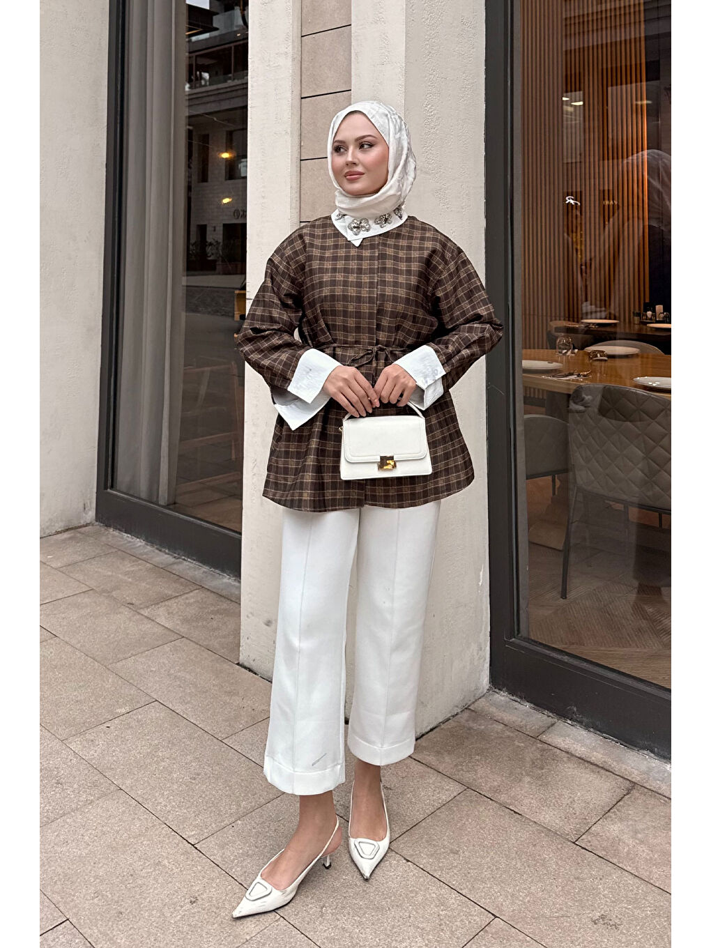 Kadın Gizli Düğmeli Bel Bağlamalı Gömlek Yağ Yeşil-3