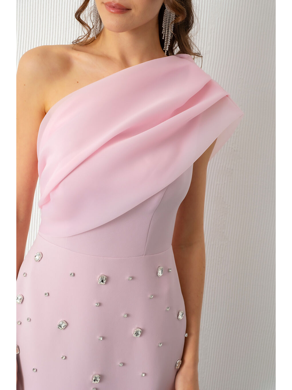 Pembe Kadın Pudra Tek Omuz Taşlı Söz Nişan Nikah Abiye Elbise-4