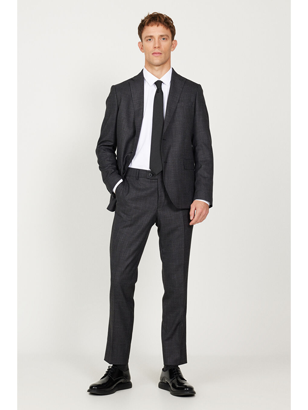 Erkek Antrasit Slim Fit Dar Kesim Mono Yaka Armürlü Çift Pantolonlu Takım Elbise-1