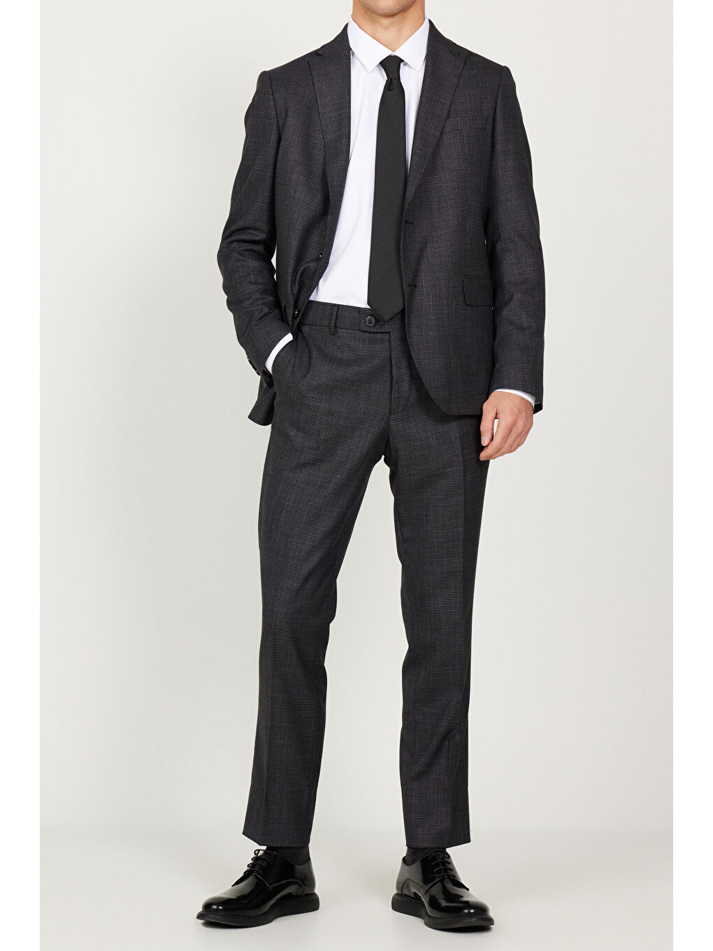 Erkek Antrasit Slim Fit Dar Kesim Mono Yaka Armürlü Çift Pantolonlu Takım Elbise-3